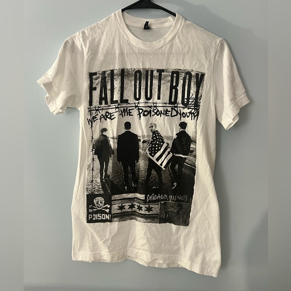Fall Out Boy Boys of Zummer Tour shirt